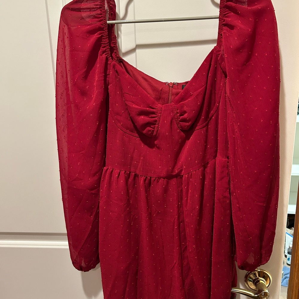 NWT Lulu's Vibrant Red Textured Romper